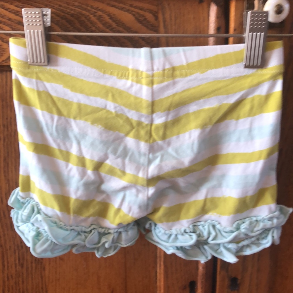 Matilda Jane Ruffled Shorties - Picture 5 of 5